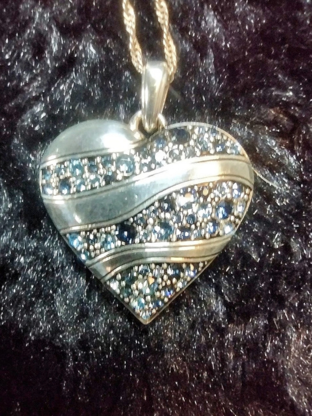 Brighton Heart Pendant Necklace in Silver & Gold Like New